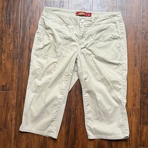 Tan Capri Bermuda Pants Shorts Womens 8